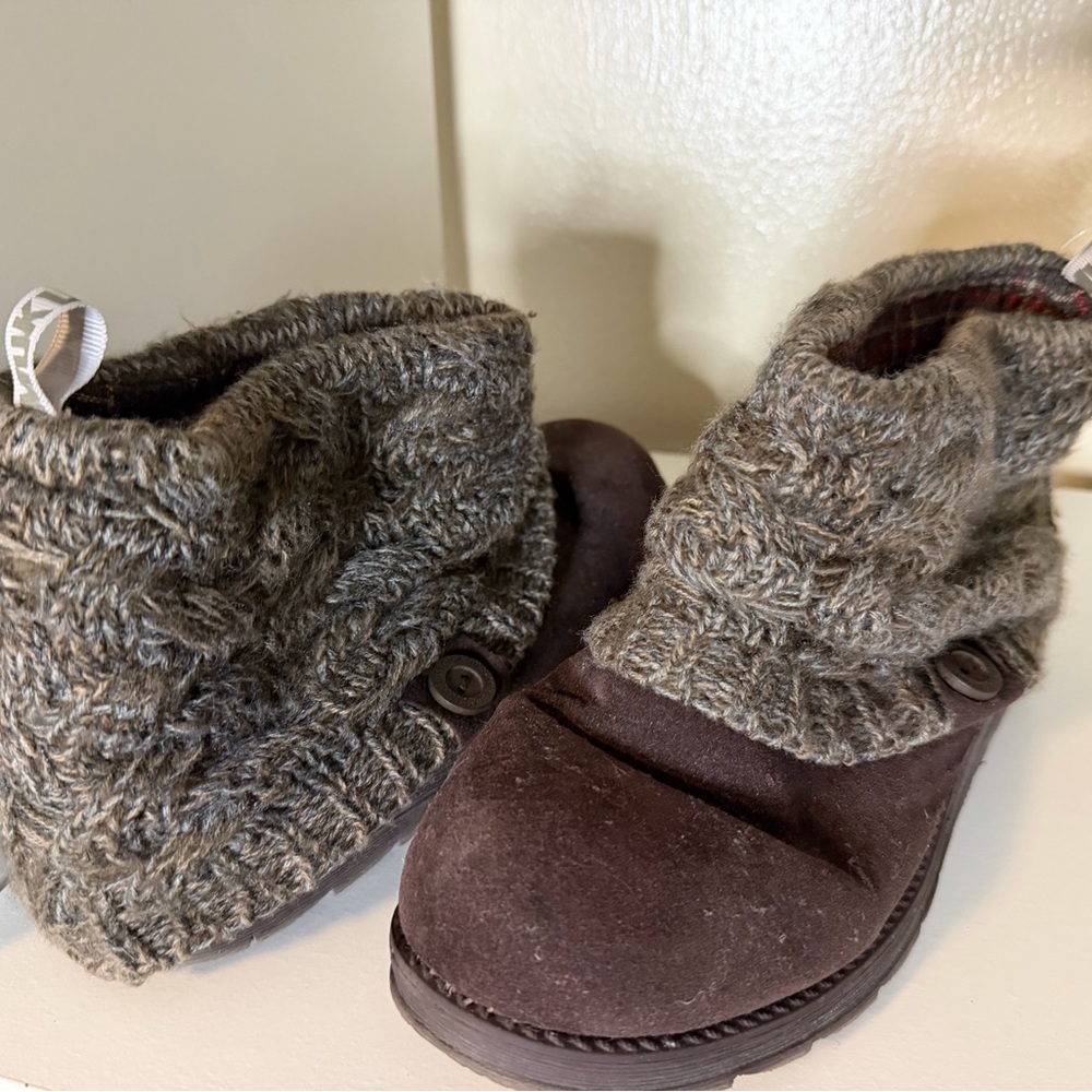 Cozy Brown MukLuks Knit Boots